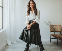 Women’s Leather Skirts: From Mini to Midi